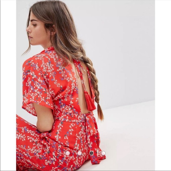 ASOS Moon River Red Floral Wrap Cropped Jumpsuit M - Picture 4 of 16